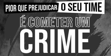 Atualmente, os árbitros devem parar partidas em que ocorrem episódios de homofobia (Twitter) Atualmente, os árbitros devem parar partidas em que ocorrem episódios de homofobia (Twitter)
