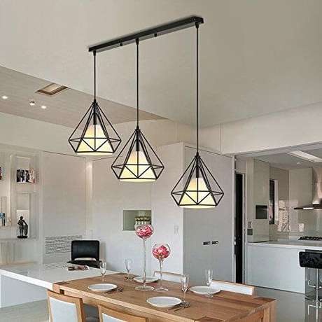 25. Conjunto de pendente trio em formato de diamante na cor preta – Por: Pinterest 25. Conjunto de pendente trio em formato de diamante na cor preta – Por: Pinterest