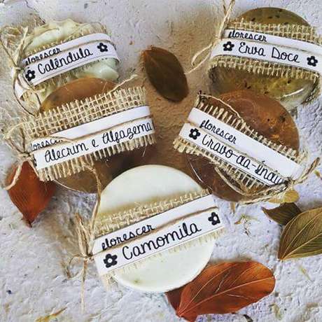 39. Faça os sabonetes mais adequados para o seu tipo de pele, aprenda como fazer sabonetes artesanais – Por: Pinterest 39. Faça os sabonetes mais adequados para o seu tipo de pele, aprenda como fazer sabonetes artesanais – Por: Pinterest