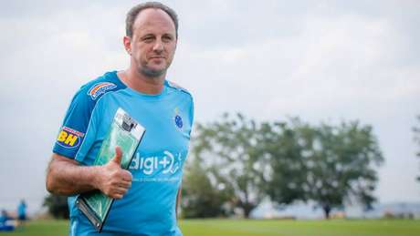 Rogério Ceni já fez três jogos como técnico do Cruzeiro (Foto: Reprodução/Cruzeiro