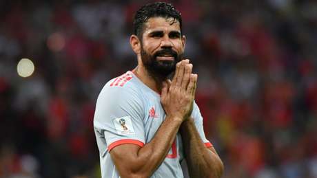 Diego Costa brilha com a camisa da Seleção Espanhola e do Atletico de Madrid (Foto: AFP) Diego Costa brilha com a camisa da Seleção Espanhola e do Atletico de Madrid (Foto: AFP)