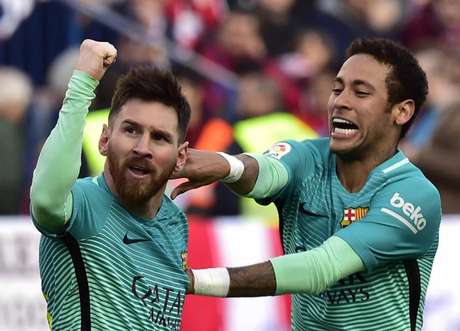 Messi e Neymar em campo pelo Barcelona (Foto: GERARD JULIEN / AFP) Messi e Neymar em campo pelo Barcelona (Foto: GERARD JULIEN / AFP)