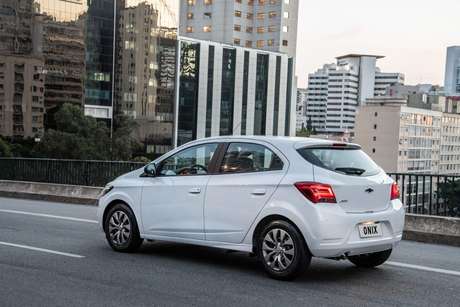 Chevrolet Onix Joy 2020. Chevrolet Onix Joy 2020.