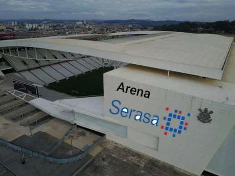 Internautas não pouparam na hora de brincar com as dívidas da Arena Corinthians (Reprodução/ Twitter) Internautas não pouparam na hora de brincar com as dívidas da Arena Corinthians (Reprodução/ Twitter)