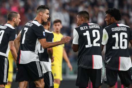 Cristiano Ronaldo marcou de pênalti para dar a vitória a Juve (Foto: AFP) Cristiano Ronaldo marcou de pênalti para dar a vitória a Juve (Foto: AFP)