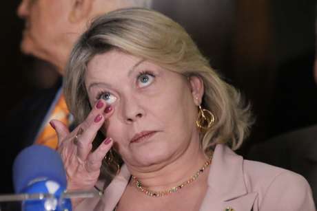 Senadora Selma Arruda durante coletiva de imprensa para anuncio de sua saída do partido PSL e filiação no partido Podemos Senadora Selma Arruda durante coletiva de imprensa para anuncio de sua saída do partido PSL e filiação no partido Podemos