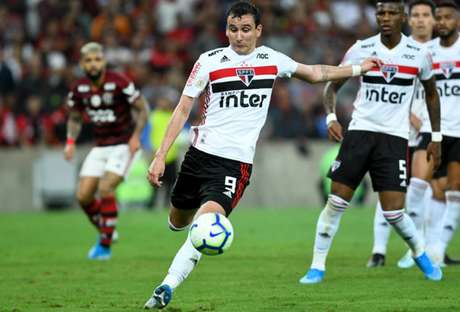Pablo desperdiçou uma chance no início de jogo (Foto: Celso Pupo/Fotoarena) Pablo desperdiçou uma chance no início de jogo (Foto: Celso Pupo/Fotoarena)
