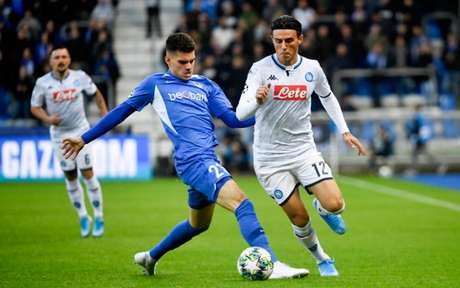 Napoli e Genk ficaram apenas no 0 a 0 na Bélgica (Foto: JOHN THYS/AFP) Napoli e Genk ficaram apenas no 0 a 0 na Bélgica (Foto: JOHN THYS/AFP)