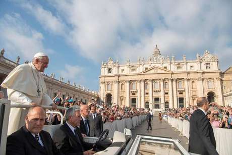 Papa Francisco durante audiência geral no Vaticano Papa Francisco durante audiência geral no Vaticano