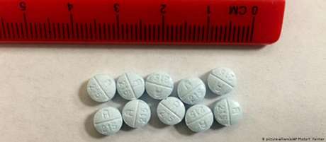 Em 2016, mais da metade das mortes por overdose nos EUA ocorreu em consequência do uso de drogas de prescrição médica Em 2016, mais da metade das mortes por overdose nos EUA ocorreu em consequência do uso de drogas de prescrição médica