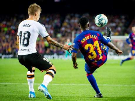 Ansu Fati tem contrato com o Barcelona até a 2022 (Foto: Reprodução) Ansu Fati tem contrato com o Barcelona até a 2022 (Foto: Reprodução)