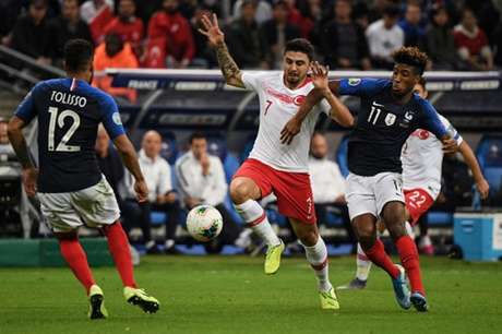 Empate em Paris (Foto: AFP) Empate em Paris (Foto: AFP)