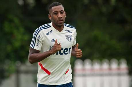 Uruguaio está fora do São Paulo desde abril (Foto: Maurício Rummens/Fotoarena/Lancepress!) Uruguaio está fora do São Paulo desde abril (Foto: Maurício Rummens/Fotoarena/Lancepress!)