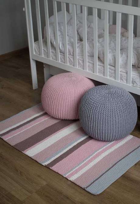10. O puff de crochê redondo também pode ser usado no quarto de bebê – Por: Decor fácil 10. O puff de crochê redondo também pode ser usado no quarto de bebê – Por: Decor fácil