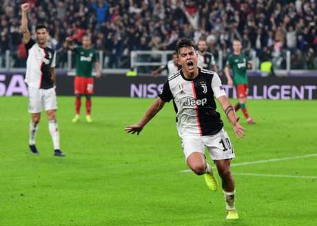 Dybala foi o homem da partida em Turim (Foto: AFP) Dybala foi o homem da partida em Turim (Foto: AFP)
