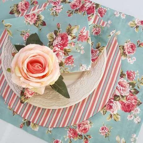 11. Guardanapo de tecido estampado – Por: Tua Casa 11. Guardanapo de tecido estampado – Por: Tua Casa