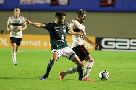 Flamengo empata com o Goiás.