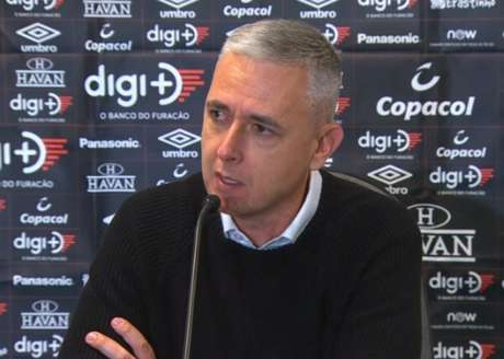 Tiago Nunes assinará com o Corinthians até o fim de 2020 (Foto: Reprodução) Tiago Nunes assinará com o Corinthians até o fim de 2020 (Foto: Reprodução)