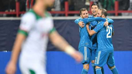 Juventus bateu o Lokomotiv Moscou por 2 a 1 nesta quarta (Alexander NEMENOV/AFP) Juventus bateu o Lokomotiv Moscou por 2 a 1 nesta quarta (Alexander NEMENOV/AFP)