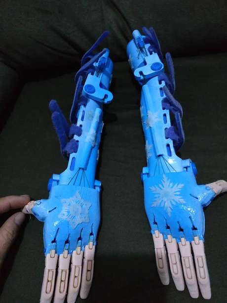 Equipamentos em 3D podem ser customizados para atividades físicas também. Equipamentos em 3D podem ser customizados para atividades físicas também.