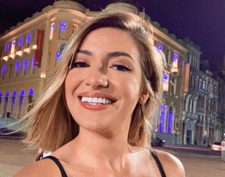 Dani Russo afirma que está com depressão: 'não estou aguentando mais'