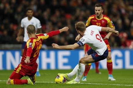 Kane fez três e comandou a Inglaterra em Wembley (Foto: AFP) Kane fez três e comandou a Inglaterra em Wembley (Foto: AFP)