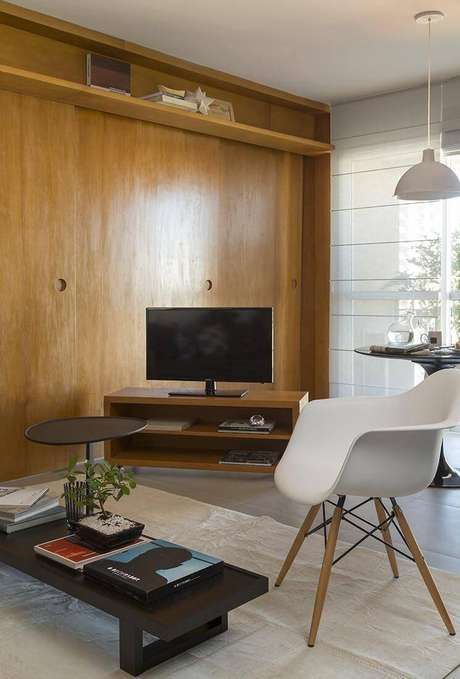 5. A cadeira eames com braços é uma opção mais confortável. Projeto de AH!SIM