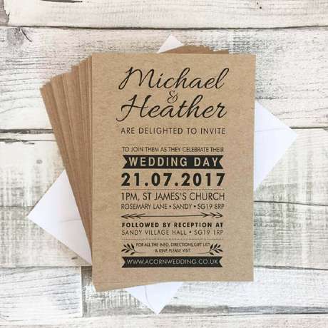 30. Ideia de convite simples de casamento com papel rústico – Foto: Not on the high street