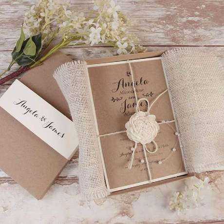 Convite De Casamento Simples 81 Modelos Encantadores Aqui você pode escolher lindos modelos de convites de casamento rústicos editáveis, com decoração simples, chique, com renda, juta ou papel especial. convite de casamento simples 81