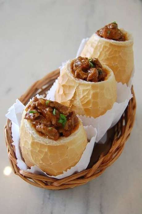 31. Comida prática e gostosa para festa em casa – Via: Elaine Gaspareto 31. Comida prática e gostosa para festa em casa – Via: Elaine Gaspareto