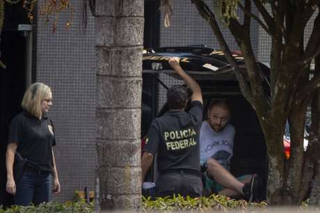 "Fiz campanha para Bolsonaro e me arrependi", diz hacker