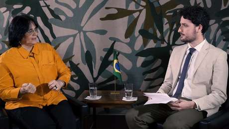 'Sou a (ministra) mais bonita do Brasil, tá? E já estou concorrendo também a mais bonita do Mercosul, a mais bonita do Brics' 'Sou a (ministra) mais bonita do Brasil, tá? E já estou concorrendo também a mais bonita do Mercosul, a mais bonita do Brics'