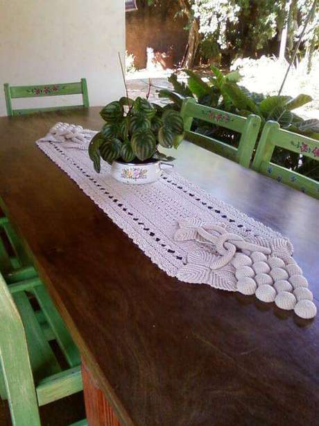 13. Centro de mesa de crochê para varanda – Via: Atelier das Hortênsias