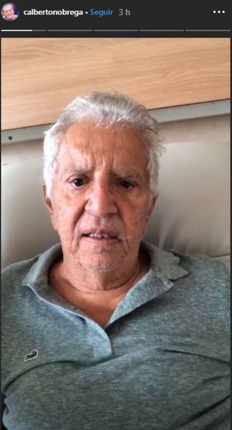 O humorista Carlos Alberto de Nóbrega fez uma série de vídeos no Instagram para explicar seu estado de saúde. O humorista Carlos Alberto de Nóbrega fez uma série de vídeos no Instagram para explicar seu estado de saúde.