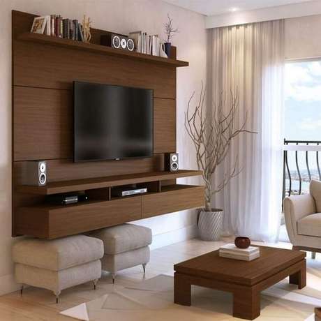 6. O rack com painel é um móvel prático e que deixa um toque leve na decoração – Foto: Dream Ship More 6. O rack com painel é um móvel prático e que deixa um toque leve na decoração – Foto: Dream Ship More