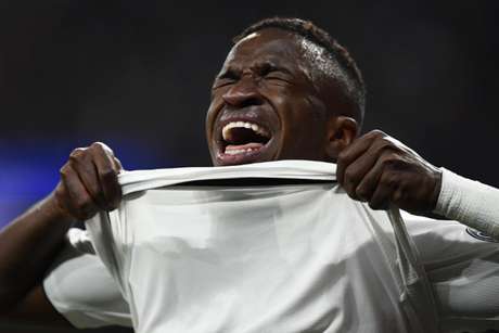 Vinicius Jr. vive fase conturbada no Real Madrdi (Foto: GABRIEL BOUYS / AFP) Vinicius Jr. vive fase conturbada no Real Madrdi (Foto: GABRIEL BOUYS / AFP)