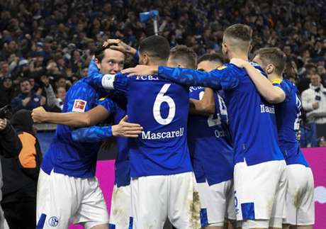 Schalke venceu e convenceu na Bundesliga (Foto: AFP)