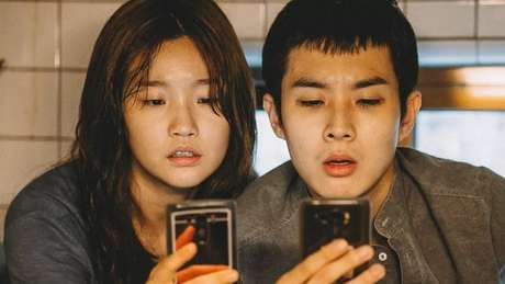 É a primeira vez que um filme sul-coreano é indicado ao Oscar na categoria de melhor filme É a primeira vez que um filme sul-coreano é indicado ao Oscar na categoria de melhor filme