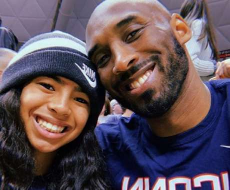 Kobe e a filha Gianni morreram no acidente (Foto: Reprodução/Twitter) Kobe e a filha Gianni morreram no acidente (Foto: Reprodução/Twitter)