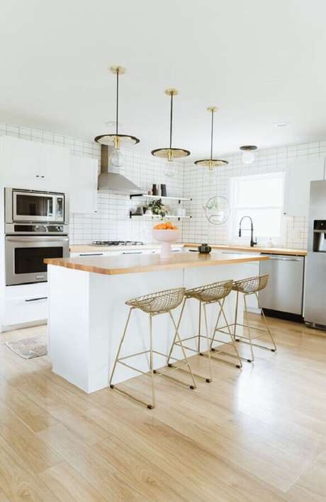 44. As banquetas modernas podem mudar totalmente a decoração da sua cozinha – Foto: Lightology 44. As banquetas modernas podem mudar totalmente a decoração da sua cozinha – Foto: Lightology