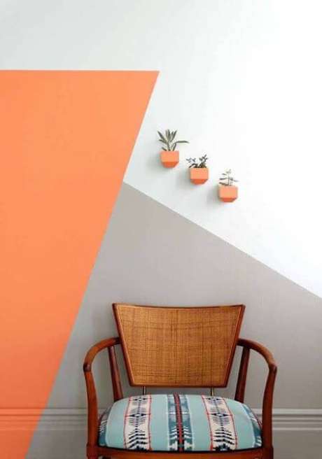 42. Paredes decoradas com laranja e cinza – Via: Abrir Janela