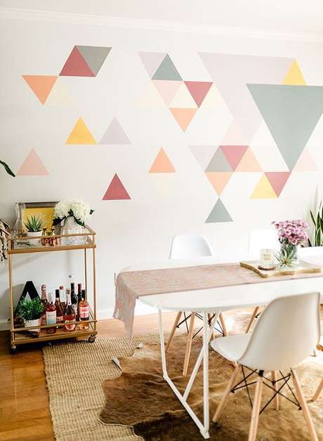 72. Paredes decoradas para casa moderna – Via: Pinterest