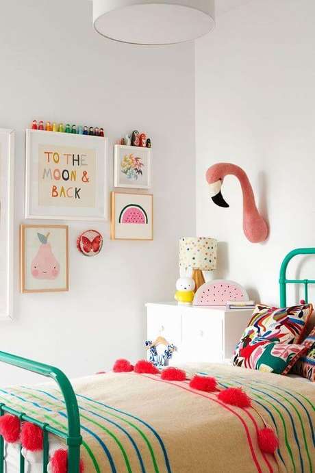 76. Paredes decoradas para quarto moderno – Via: Trendu homem