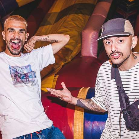 Hot e Oreia: Rappers se preparam para lançar novo álbum em 2020. Hot e Oreia: Rappers se preparam para lançar novo álbum em 2020.