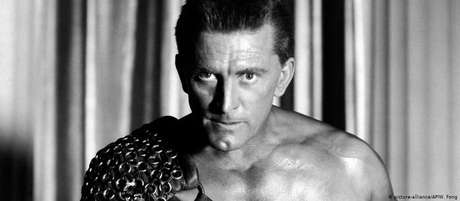 Resultado de imagem para KIRK DOUGLAS