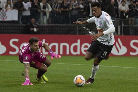 Gustagol está muito próximo de ser anunciado como reforço do Internacional (Daniel Augusto Jr./ Agência Corinthians) Gustagol está muito próximo de ser anunciado como reforço do Internacional (Daniel Augusto Jr./ Agência Corinthians)