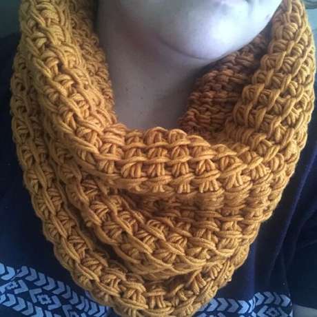 18. A gola em crochê tunisiano é um acessório para o inverno. Fonte: Pinterest 18. A gola em crochê tunisiano é um acessório para o inverno. Fonte: Pinterest