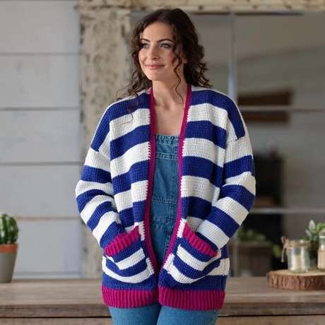 10. Confeccione roupas com a técnica de crochê tunisiano passo a passo. Fonte: Pinterest 10. Confeccione roupas com a técnica de crochê tunisiano passo a passo. Fonte: Pinterest