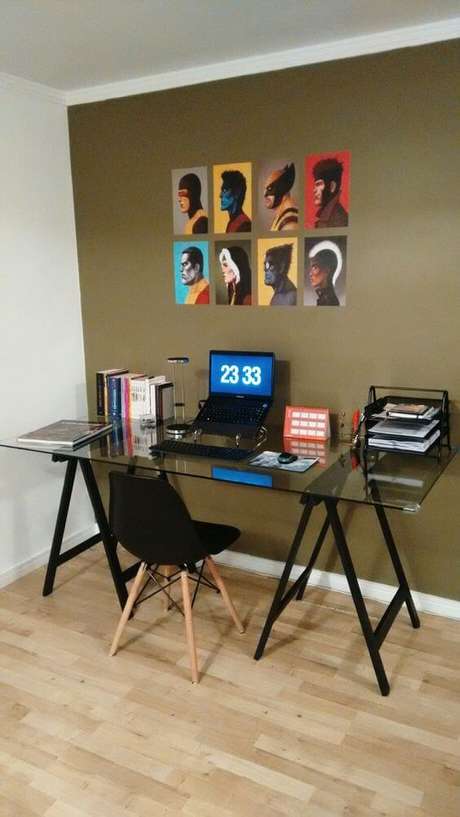 19. Mesa cavalete para escritório moderno – Via: Pinterest 19. Mesa cavalete para escritório moderno – Via: Pinterest