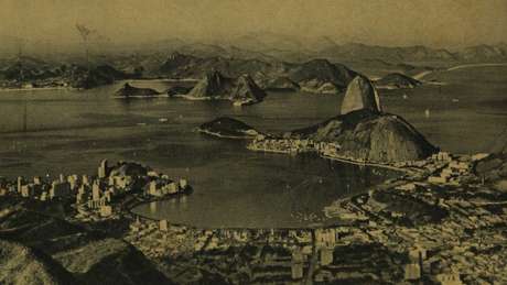 A artista viveu no Rio de Janeiro até 1888, quando, sob grande pressão social, mudou-se para Paris